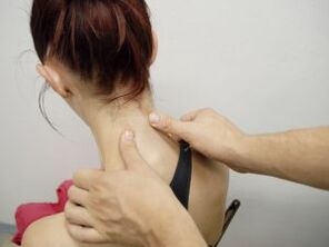 Massage para sa paggamot at pag -iwas sa cervical osteochondrosis